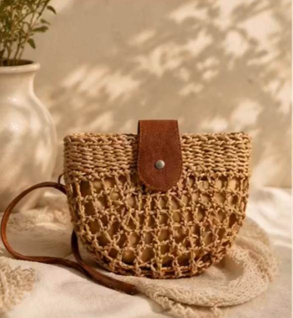 Bandolera Crochet Beis